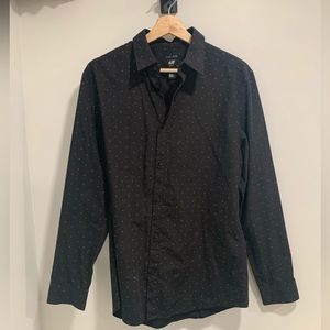 H&M Black Dress Shirt - Medium (Slim Fit)